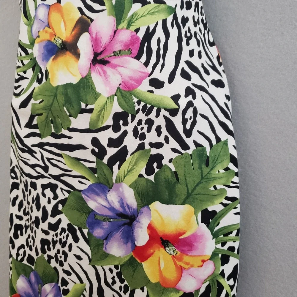 Madison Women Size 4 Tropical Floral Animal Print Sheath Dress V-Neck Cotton Mix - Picture 12 of 15
